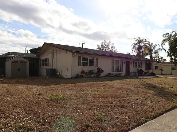 2nd image of 7620 Saint Andrews Road