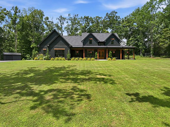 5th image of 7451 Sleepy Hollow Rd