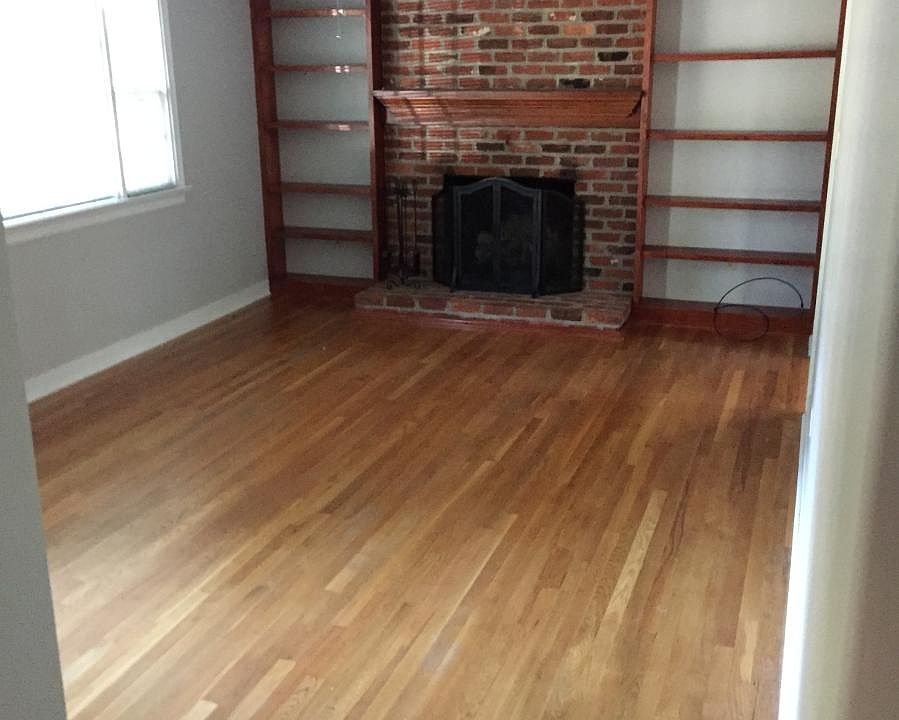 2nd image of 5203 Sylvan Rd