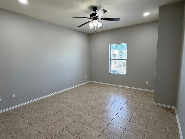 220 S Coyote Ave #2 — Photo 1
