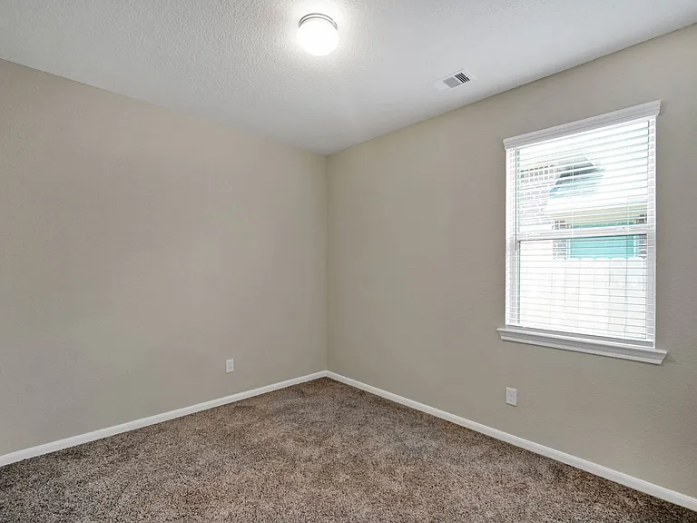 187 Buckeye Dr — Photo 6