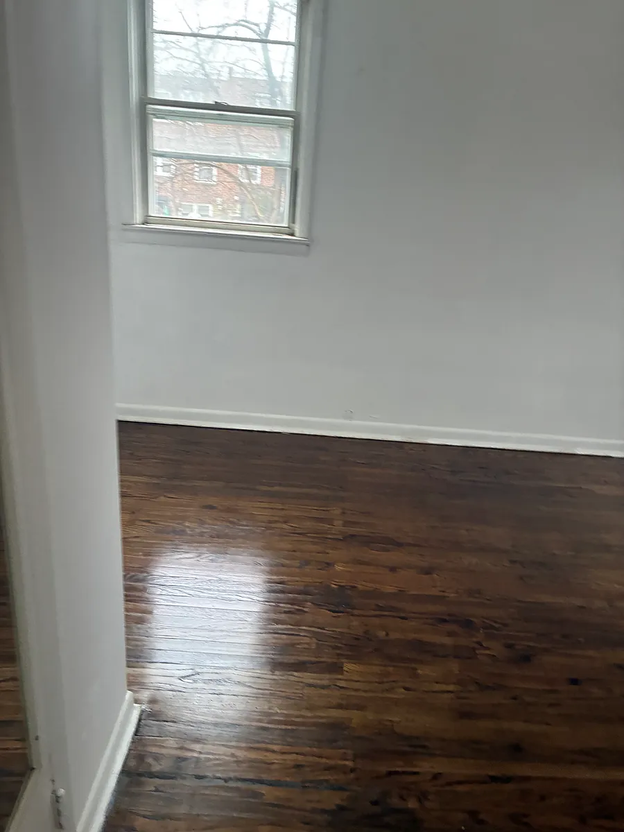 Building Photo - 8031 Moro St #1