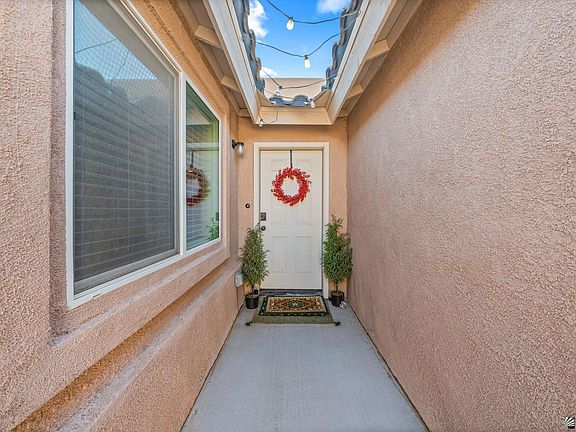 2nd image of 7410 E 36th Pl