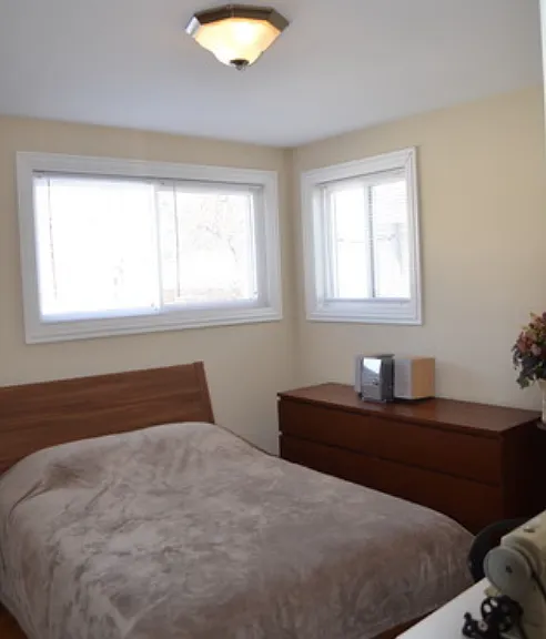 3860 Jarvis Ave — Photo 8