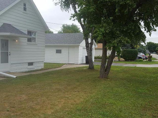 2nd image of 5994 S 32nd St