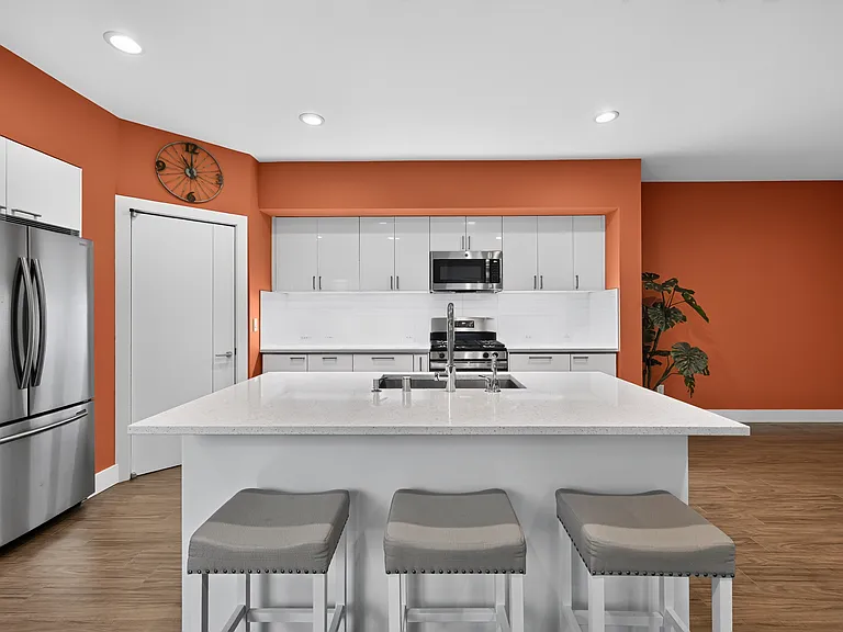 32838 Ten Trails Pkwy SE — Photo 11