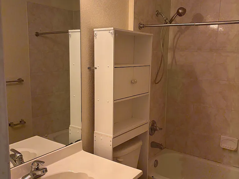 5620 Granada Blvd — Photo 11