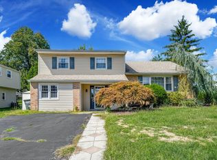 408 Hogeland Rd, Southampton, PA 18966