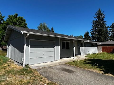 1st image of 22006 42nd Ave E