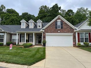 14 Wheelwright Ct, Greensboro, NC 27455