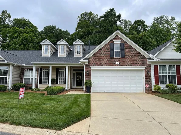 14 Wheelwright Ct, Greensboro, NC 27455
