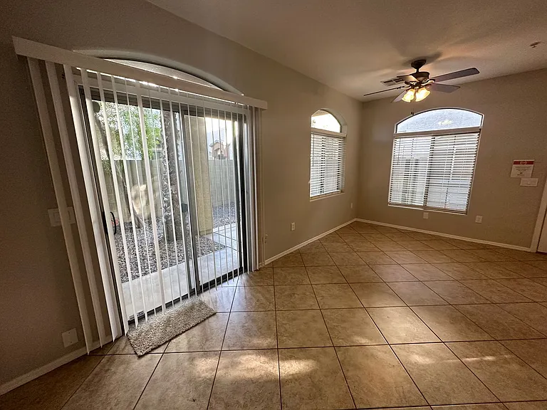 2727 N Price Rd #19 — Photo 6