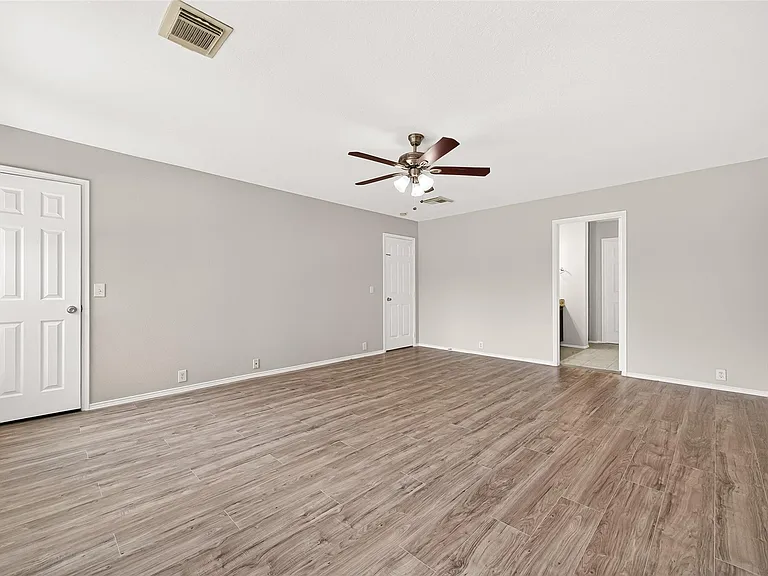 15007 Sugar Sands Dr — Photo 40