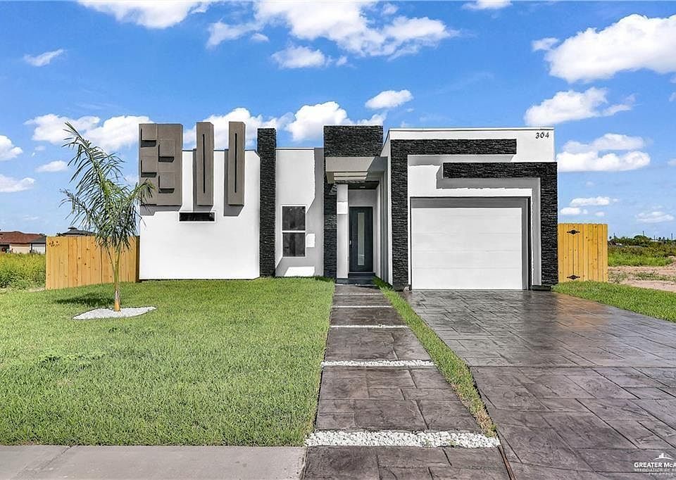 1st image of 304 Frankie Ave