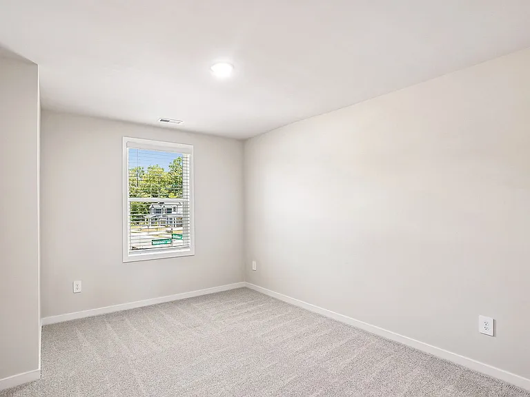528 Southland Dr — Photo 23