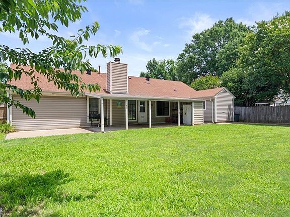 5th image of 3224 Venson Dr