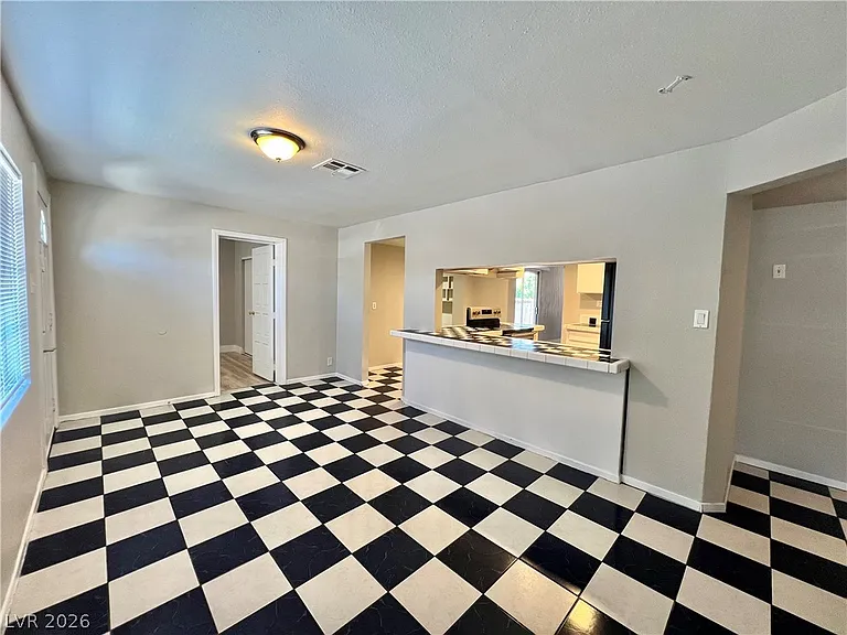 508 Harvard St #0 — Photo 4