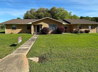 505 Doss St, Gueydan, LA 70542