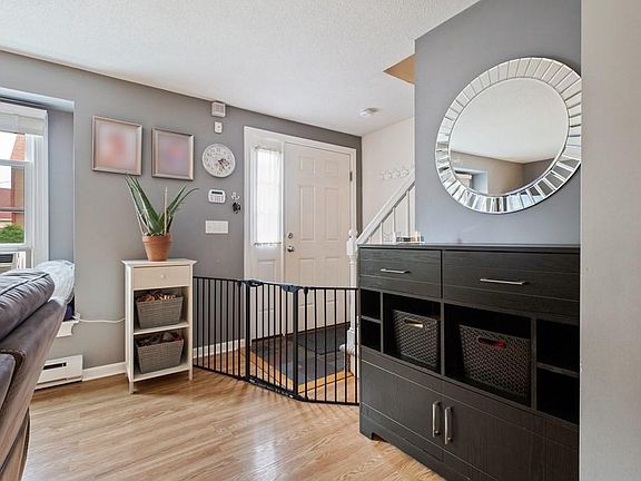 3rd image of 70 Pleasant St APT 1