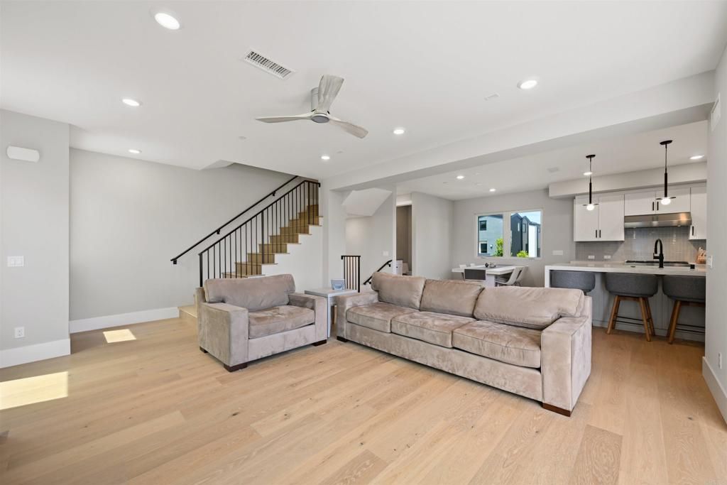 3580 Garfield St, Carlsbad, CA - More