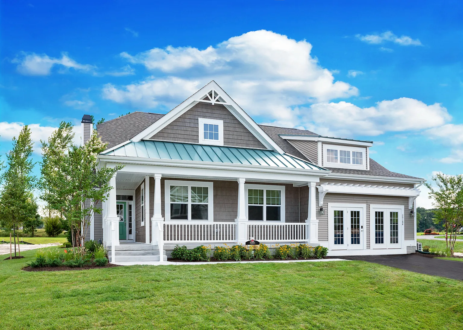 Newport Plan, Monarch photo 1