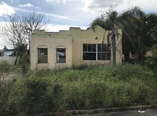 1119 W 26th St, Riviera Beach, FL 33404