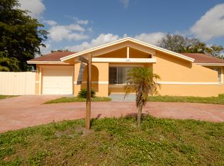 5591 SW 7th Pl, Margate, FL 33068