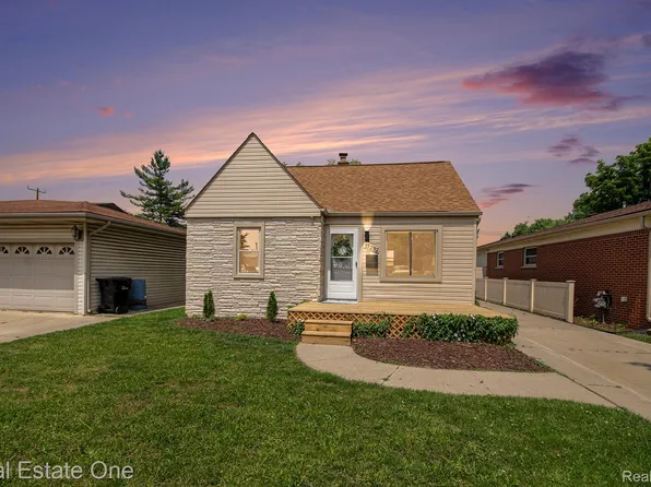17252 Horger Ave, Allen Park, MI 48101