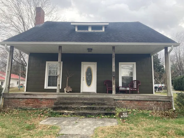 304 W Cherry St, Glasgow, KY 42141