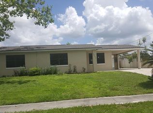 1407 NE 1st St, Mulberry, FL 33860