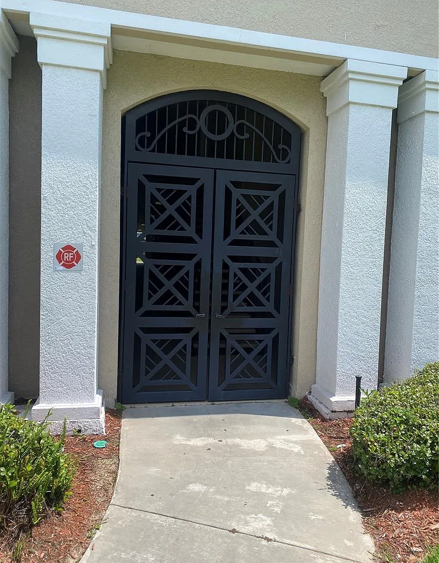 3 bed, 2.0 bath, 1478 sqft, $1,850 — Photo 3
