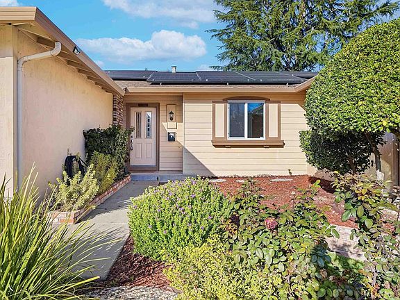 4th image of 1621 Harvest Rd