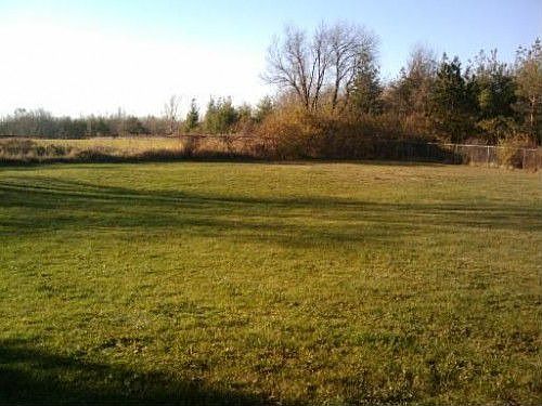 2nd image of 19516 Debbie Ln