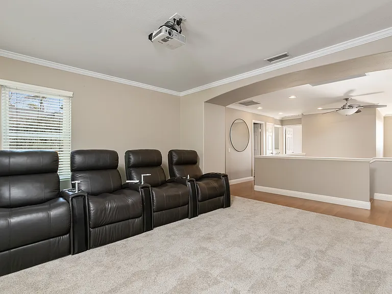 5442 Toucanet Ct — Photo 10