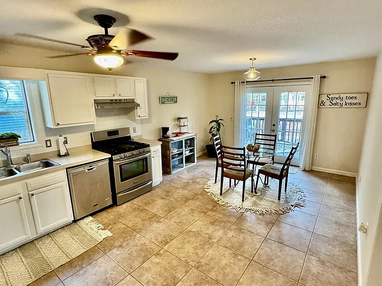 24322 Canal Dr — Photo 21