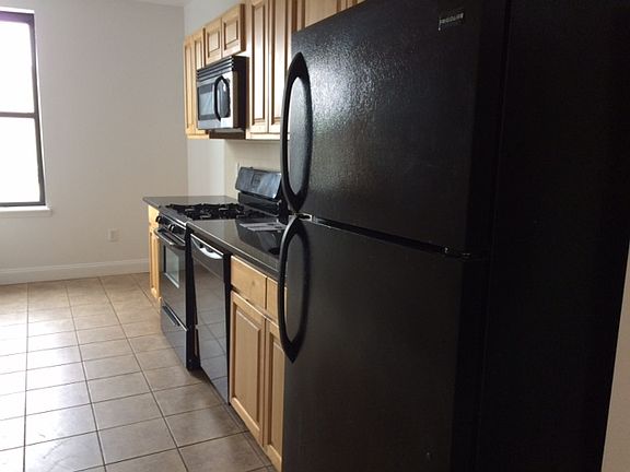 2nd image of 486 Brooklyn Ave #4190
