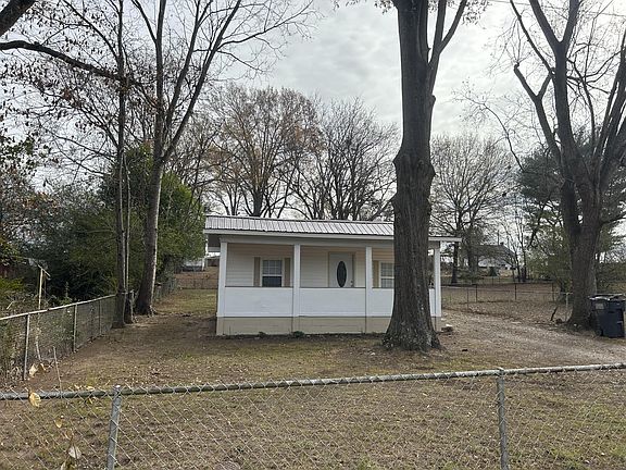 2nd image of 436 Scoggins St
