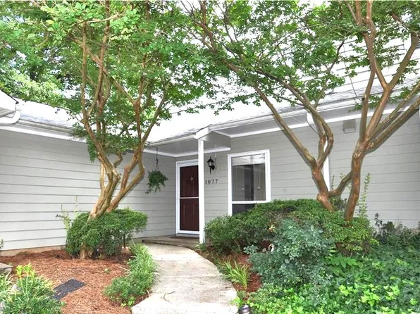 1077 Sardis Cove Dr, Charlotte, NC 28270