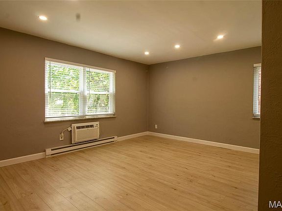 3rd image of 5349 Arsenal St APT 7