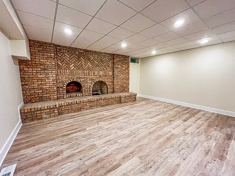 3423 Yellow Creek Rd — Photo 95