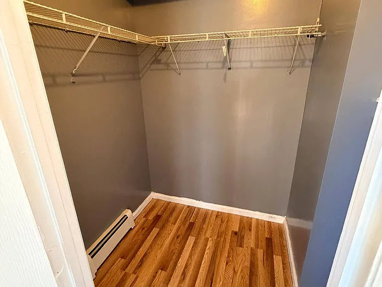 392 Montauk Ave #2 — Photo 12