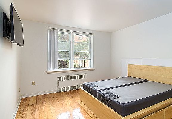 3rd image of 10255 67th Dr APT 3B