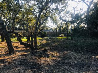 108 Sierra Woods Dr, Rockport, TX 78382