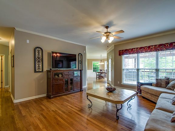 4th image of 3017 Liverpool Dr
