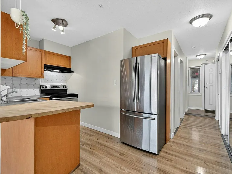 3788 W 10th Ave — Photo 16
