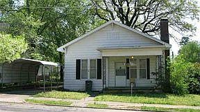 2nd image of 617 Ward St