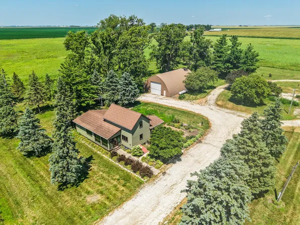 1221 190th St, Webster City, IA 50595