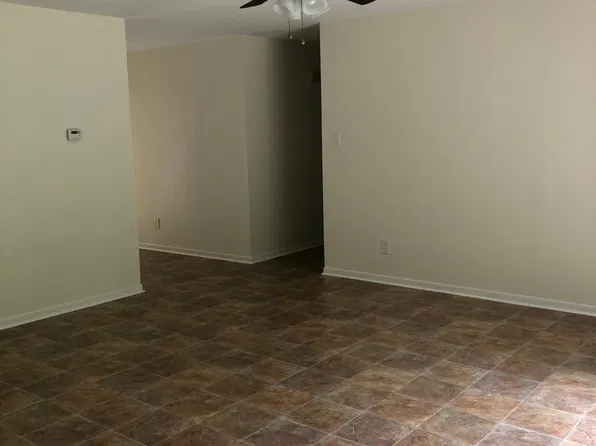 316 Quail Ridge Dr, Nacogdoches, TX 75961