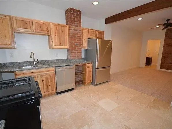 3050 Phelan Way APT 1, Pittsburgh, PA 15219