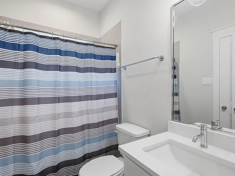 5305 Donovan Gardens Ln — Photo 17